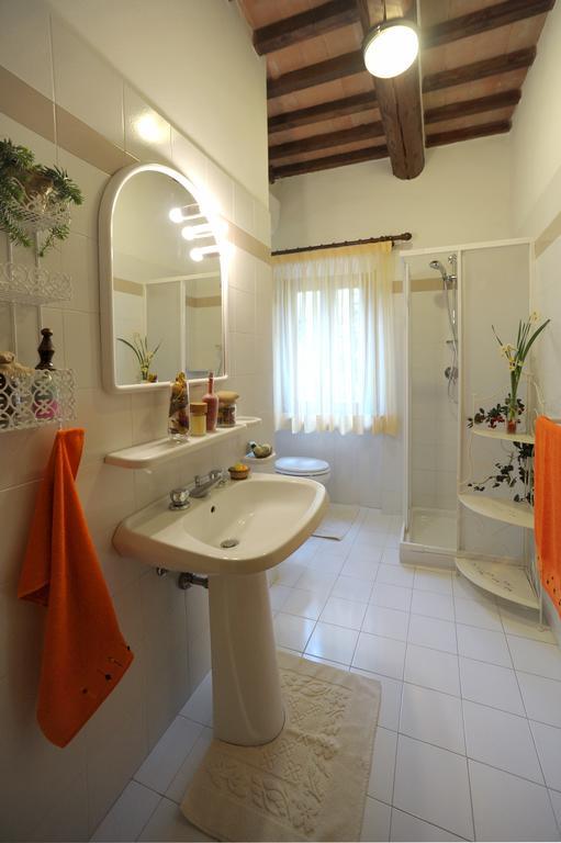 Agriturismo Podere Poggio Ai Cieli San Gimignano Habitación foto